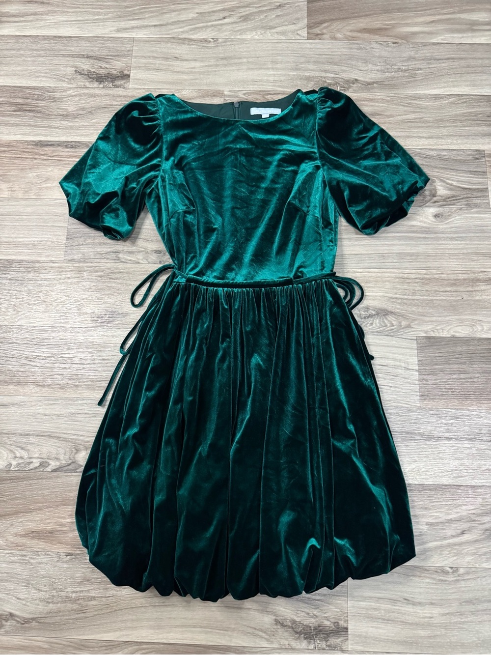 Nicola Bathie x Antonio Melani Green Velvet Juliana Bubble Mini Dress Size 4